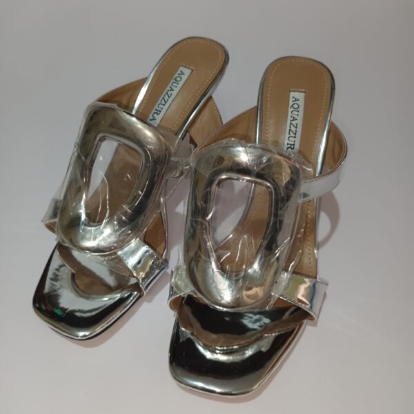 Sandalias con taco